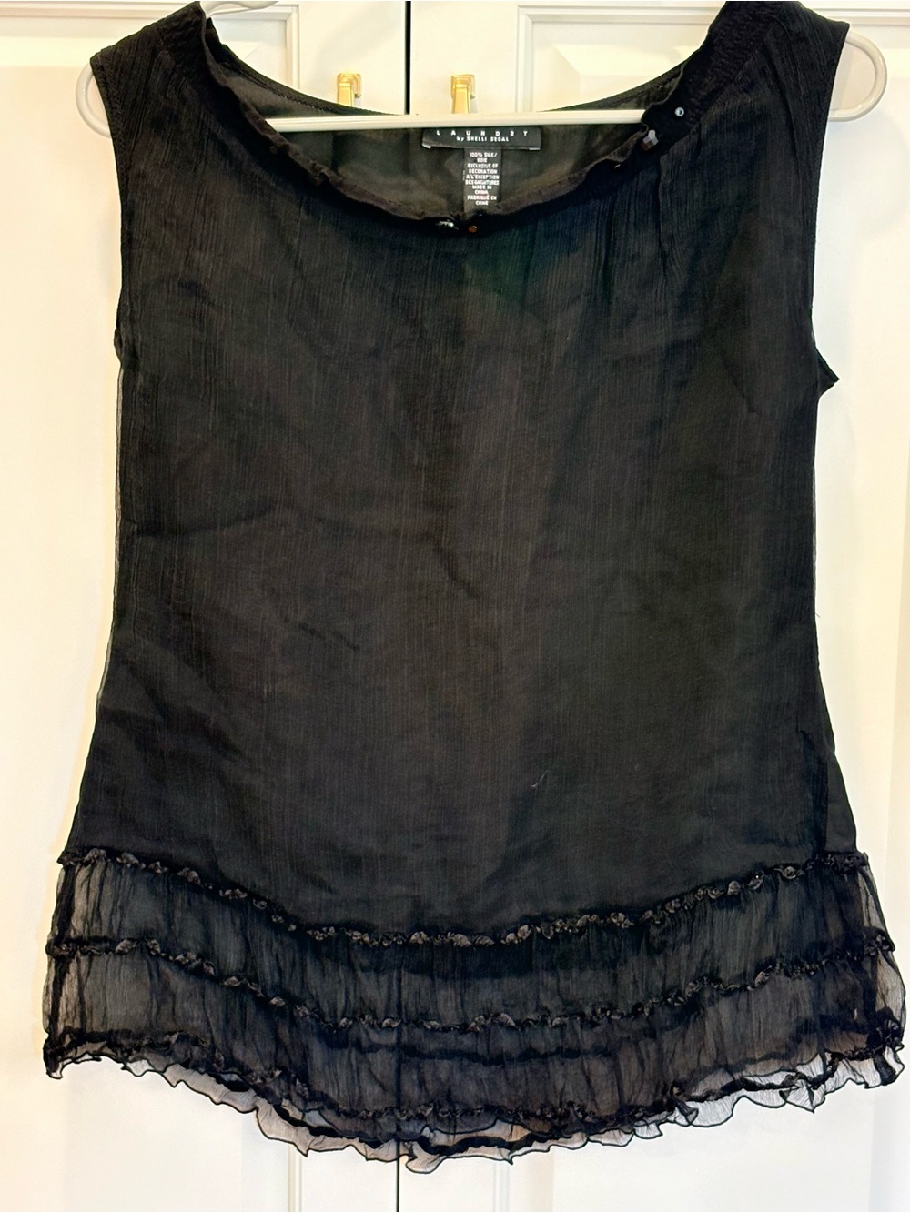 Laundry by Shelli Segal 100% Silk sheer crinkle-chiffon tank top with a tiered m